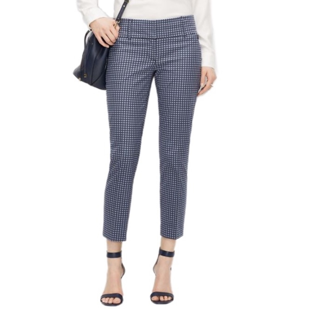 Ann Taylor Women’s Skinny Cropped Patterned Blue Trouser Fitted Pants, Size 6